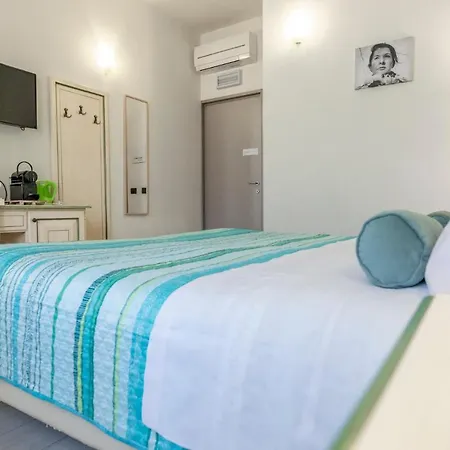 Daydreaming House Verona