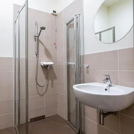 Pensión Daydreaming House 4*