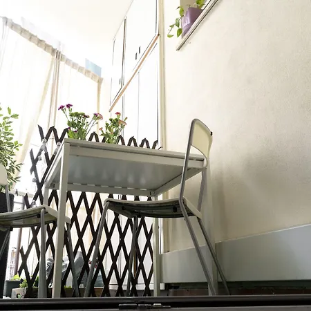 Daydreaming House 4*