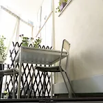 Daydreaming House 4*