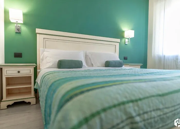 Daydreaming House Pensionat 4*